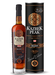 KAZBEK PEAK AGED 5 YEARS BRANDY 0,5L + GIFT BOX